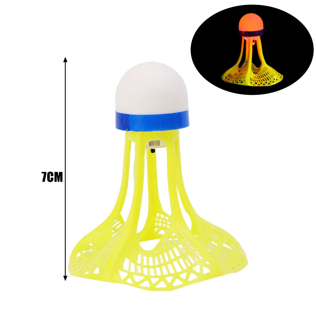 Windproof Luminous Badminton Nylon Shuttlecock LED Light Up Birdies for Outdoor Night Game Foam Head Stable Flight Green Red