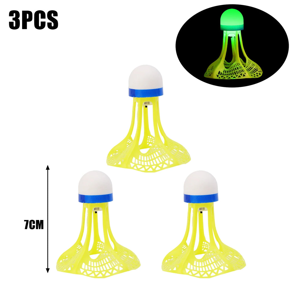 Windproof Luminous Badminton Nylon Shuttlecock LED Light Up Birdies for Outdoor Night Game Foam Head Stable Flight Green Red
