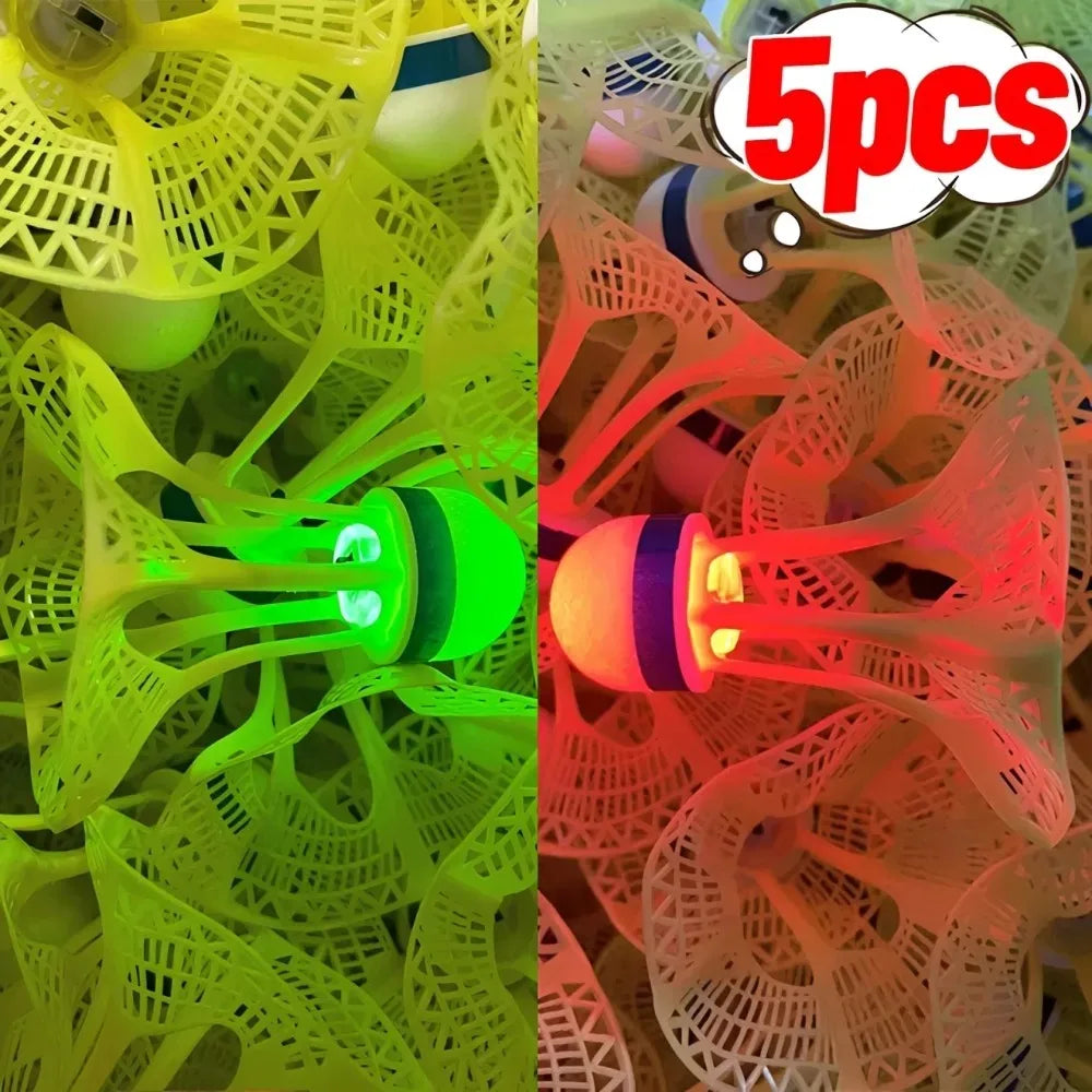 Windproof Luminous Badminton Nylon Shuttlecock LED Light Up Birdies for Outdoor Night Game Foam Head Stable Flight Green Red
